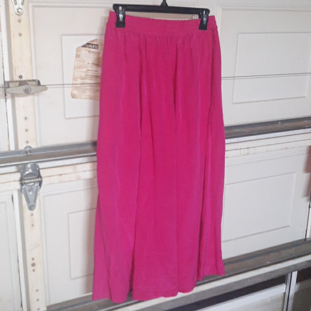 Restless size M (SKU 240)